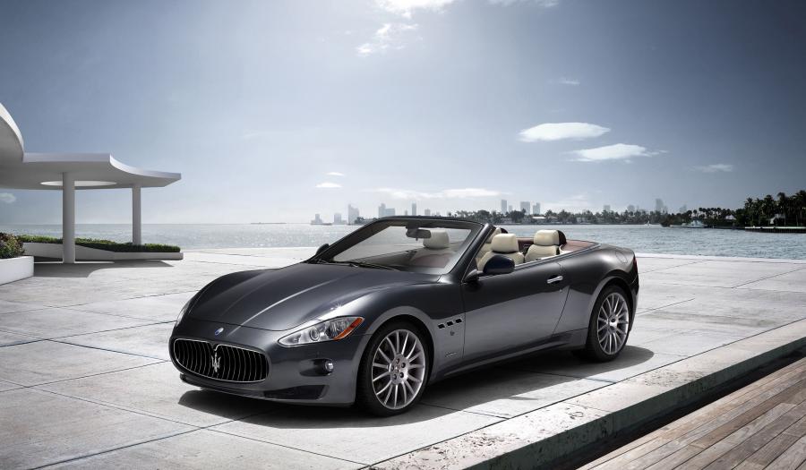  Maserati GranCabrio 2010 года  (фото 34 из 101)